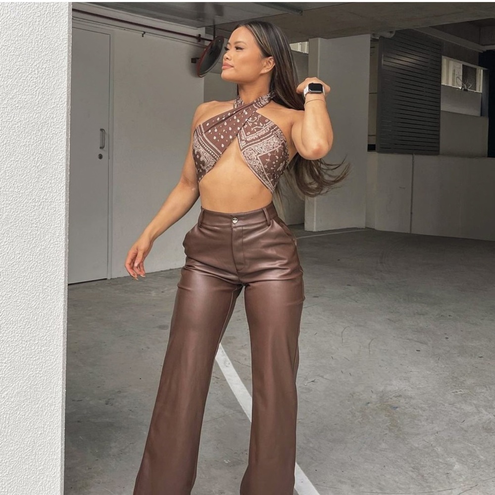 BEGINNING BOUTIQUE BROWN LEATHER PANTS